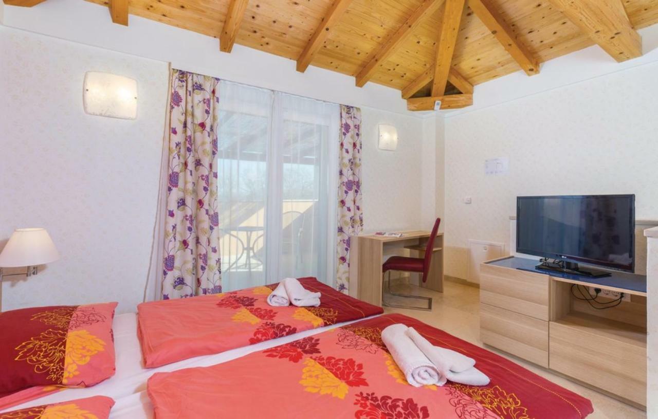 Villas Vea Histria Režanci Exteriör bild