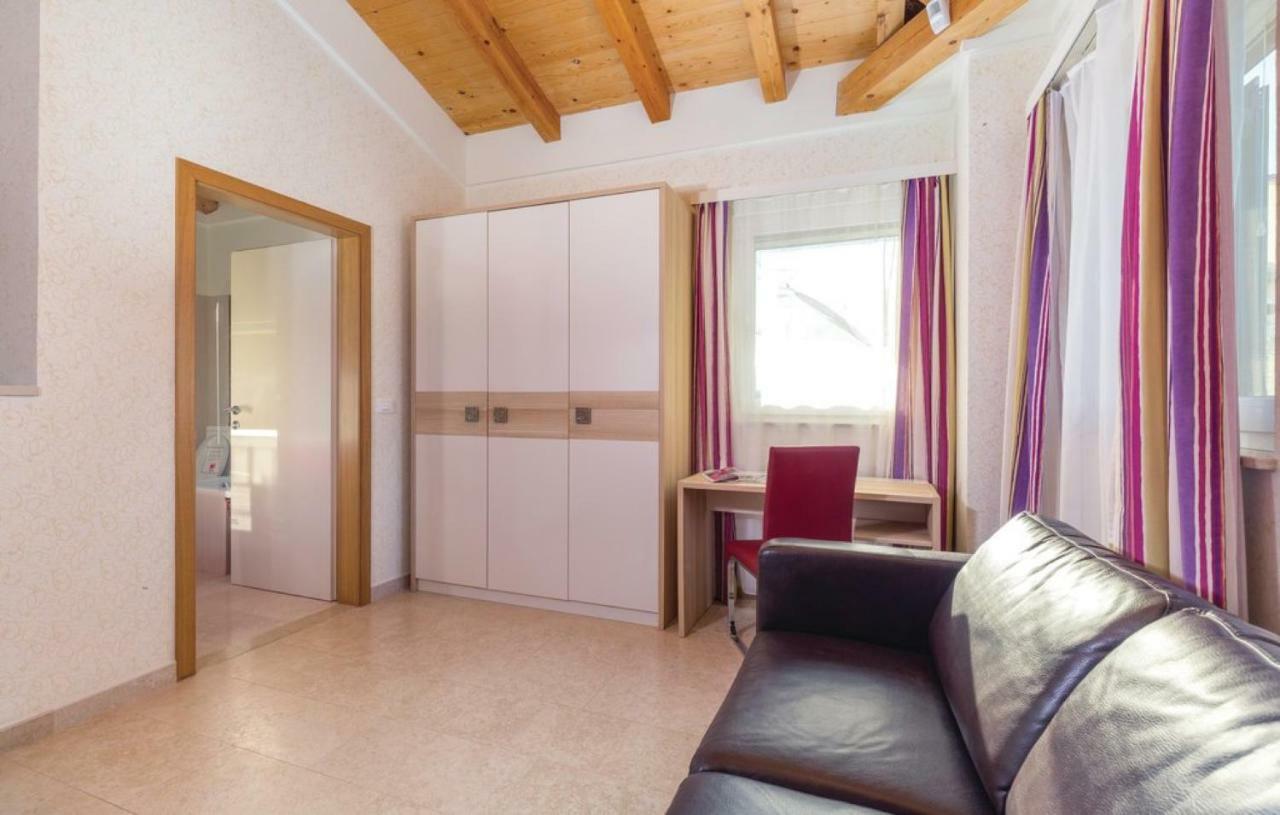 Villas Vea Histria Režanci Exteriör bild