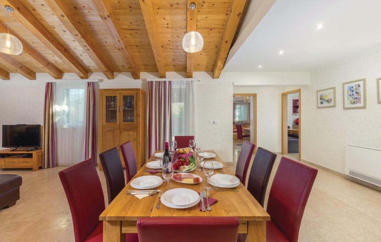 Villas Vea Histria Režanci Exteriör bild